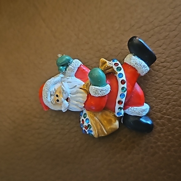 Vintage 1980s Christmas Santa Jacket Movable Kitty Mitten Post Earrings Brooch - Picture 6 of 8